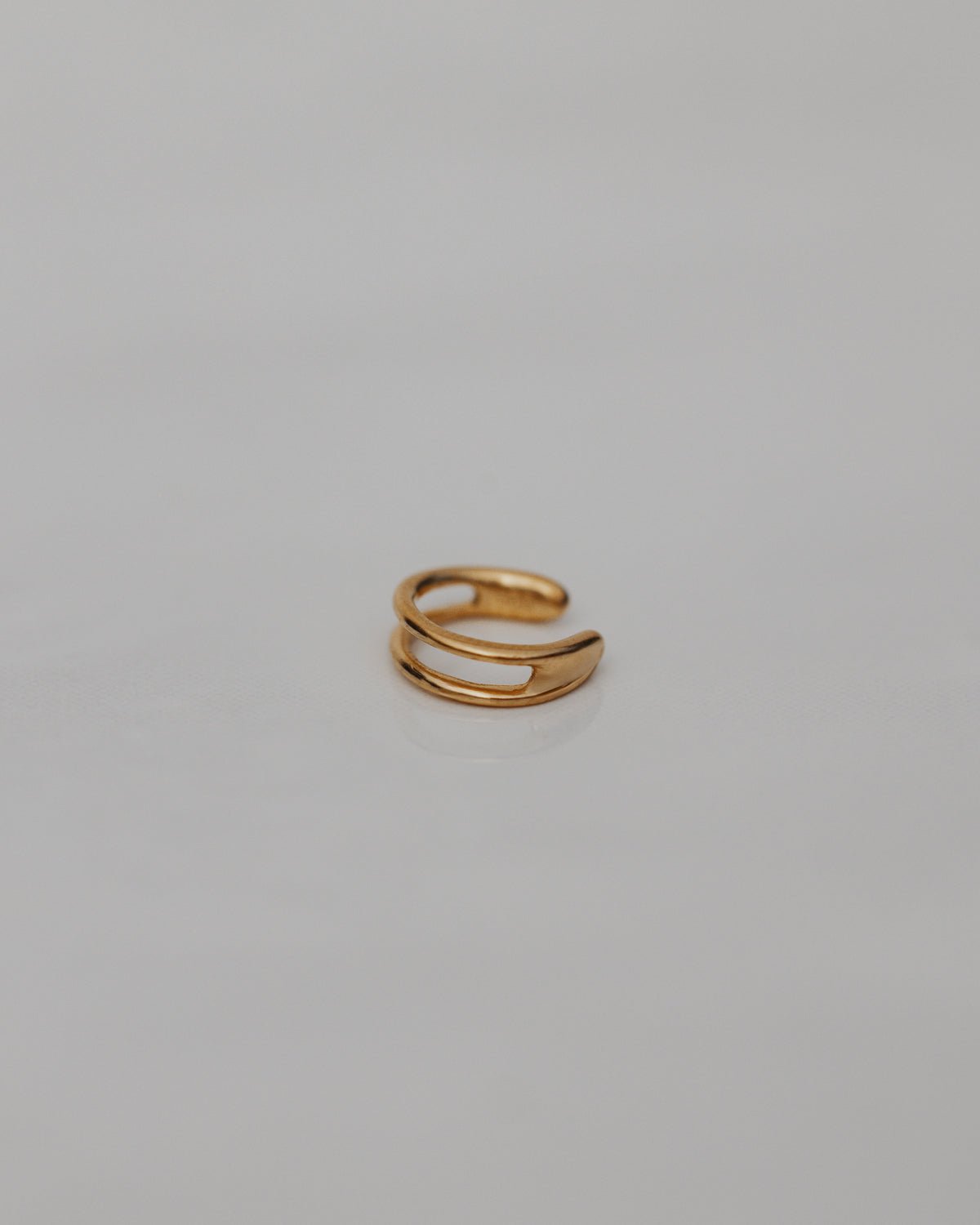 Amy Helix Earcuff Nella & Sina