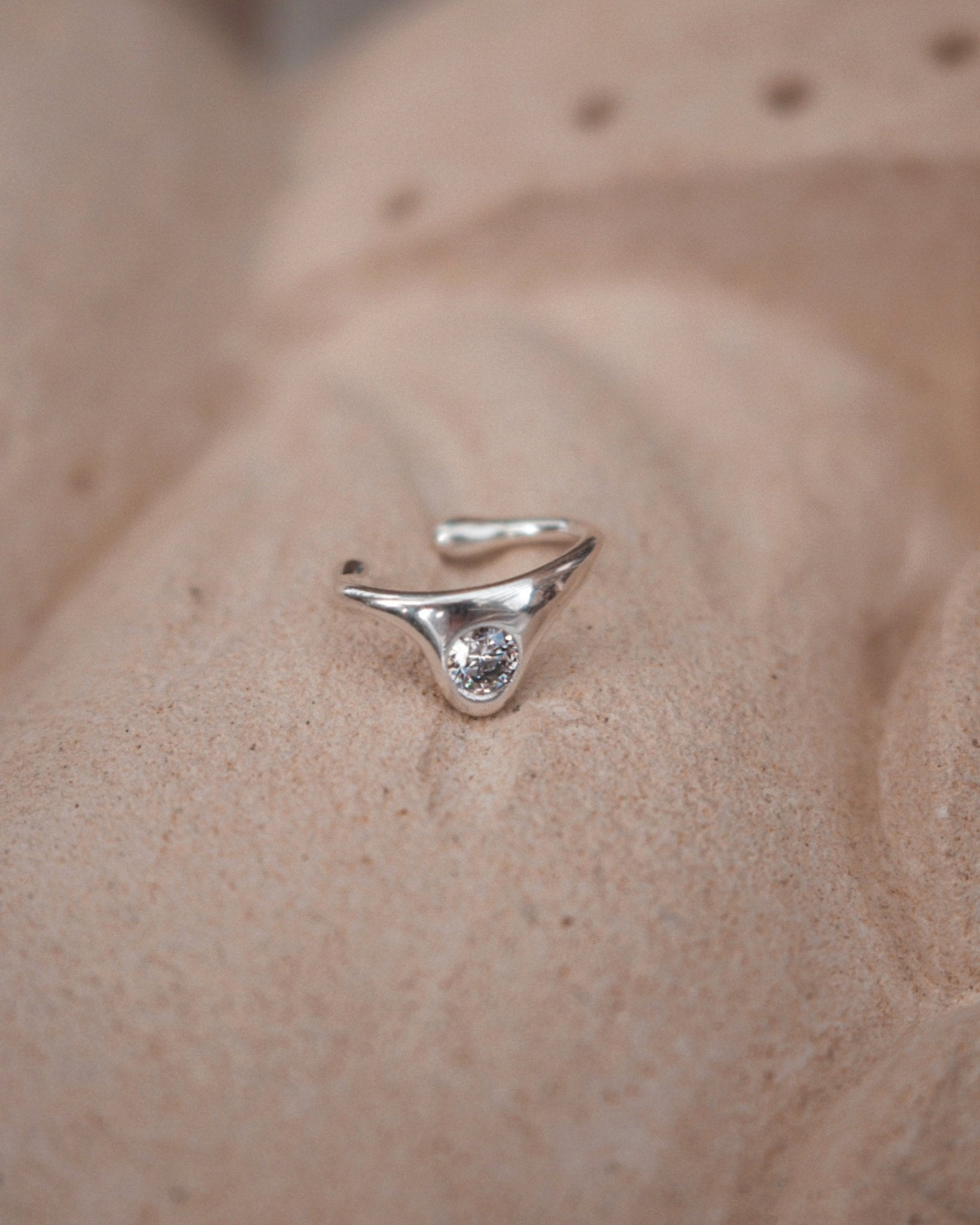 Elsa Earcuff Nella & Sina