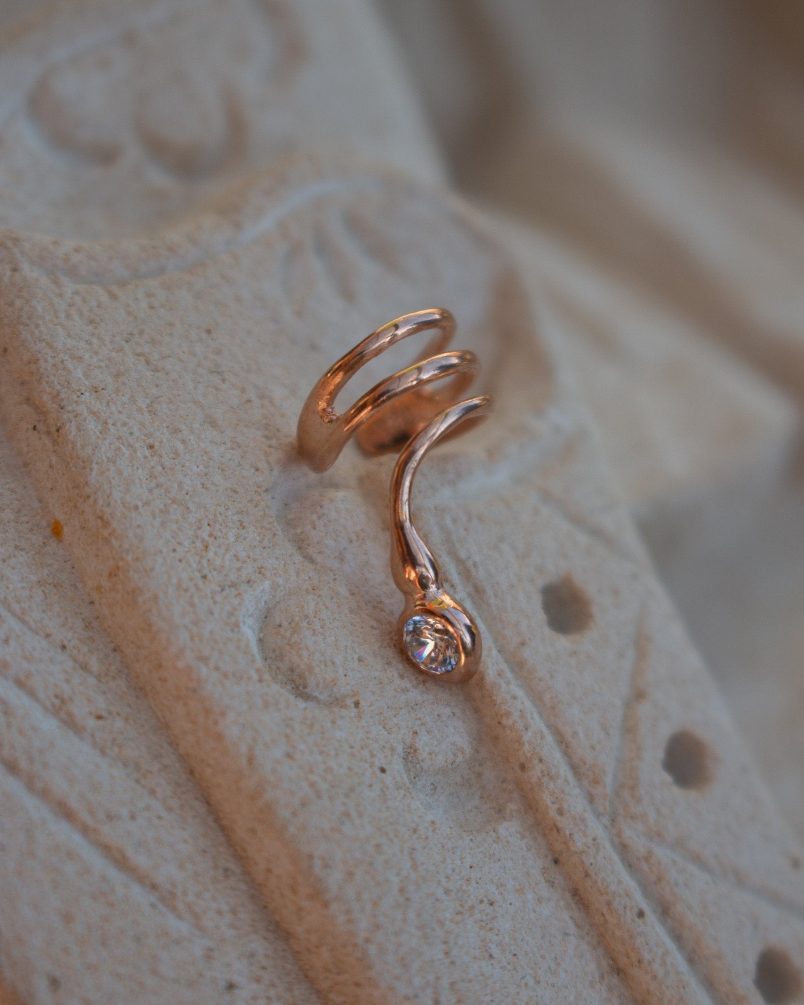 Helix Earcuff Sylvi mit Kristall Nella & Sina