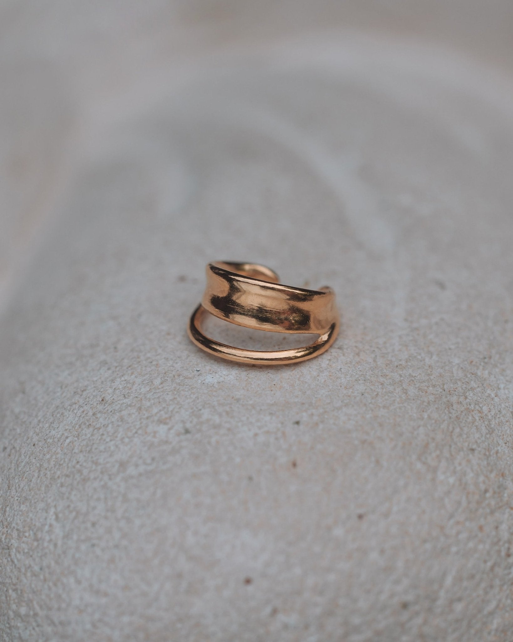 Hannah Helix Earcuff Nella & Sina