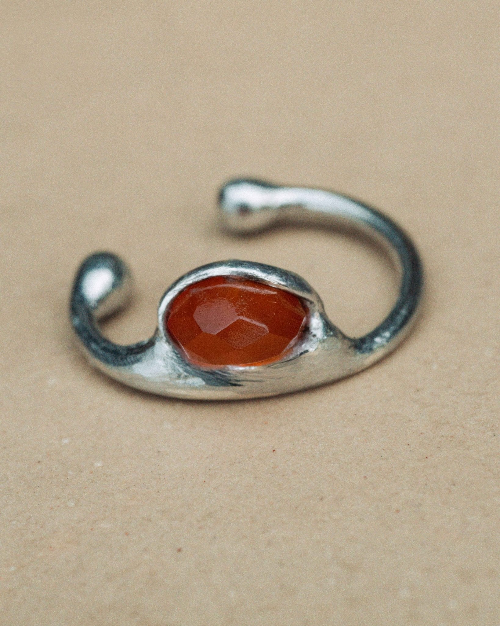 KALUKA Earcuff Karneol Nella & Sina