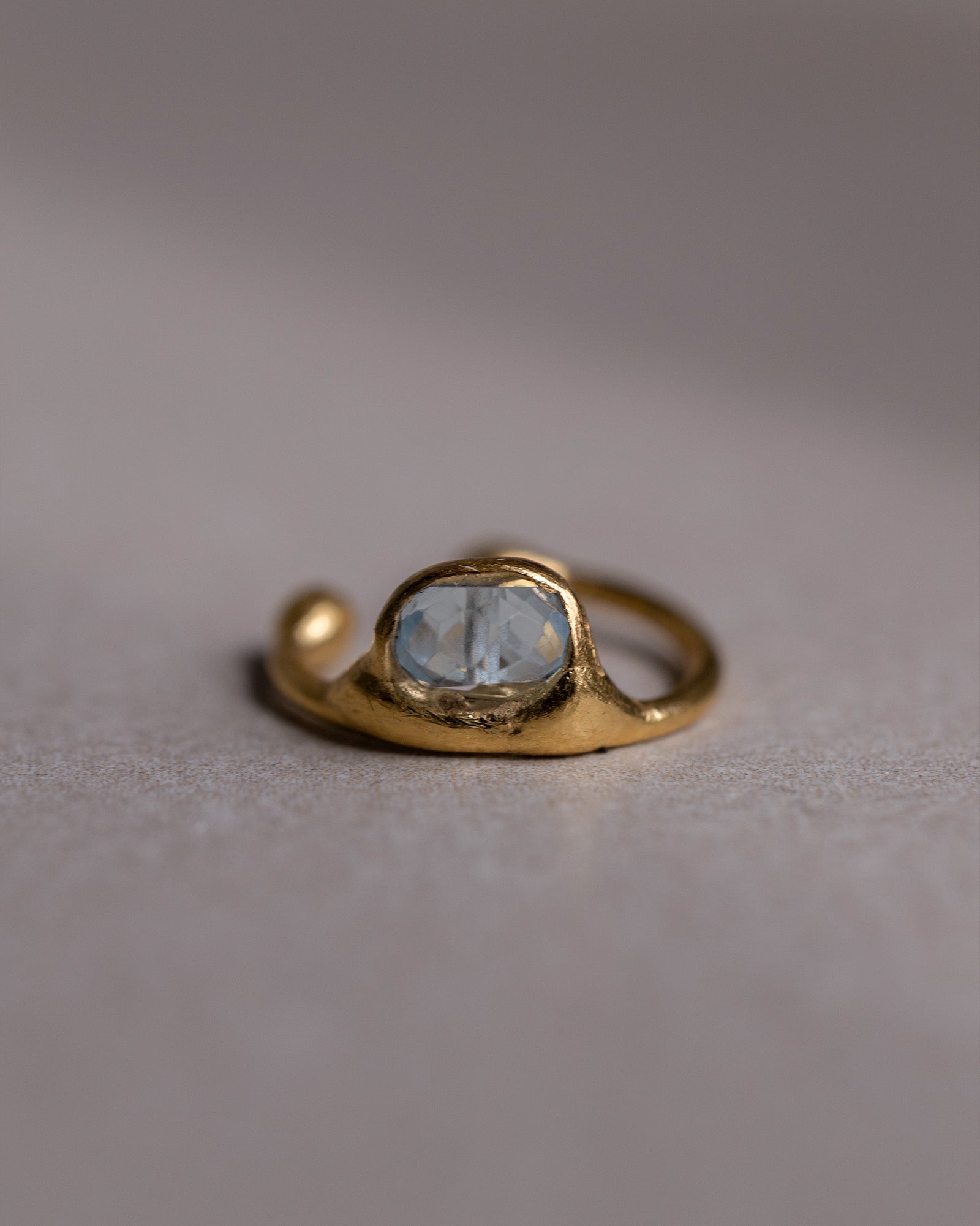 MILA Earcuff Aquamarin Nella & Sina