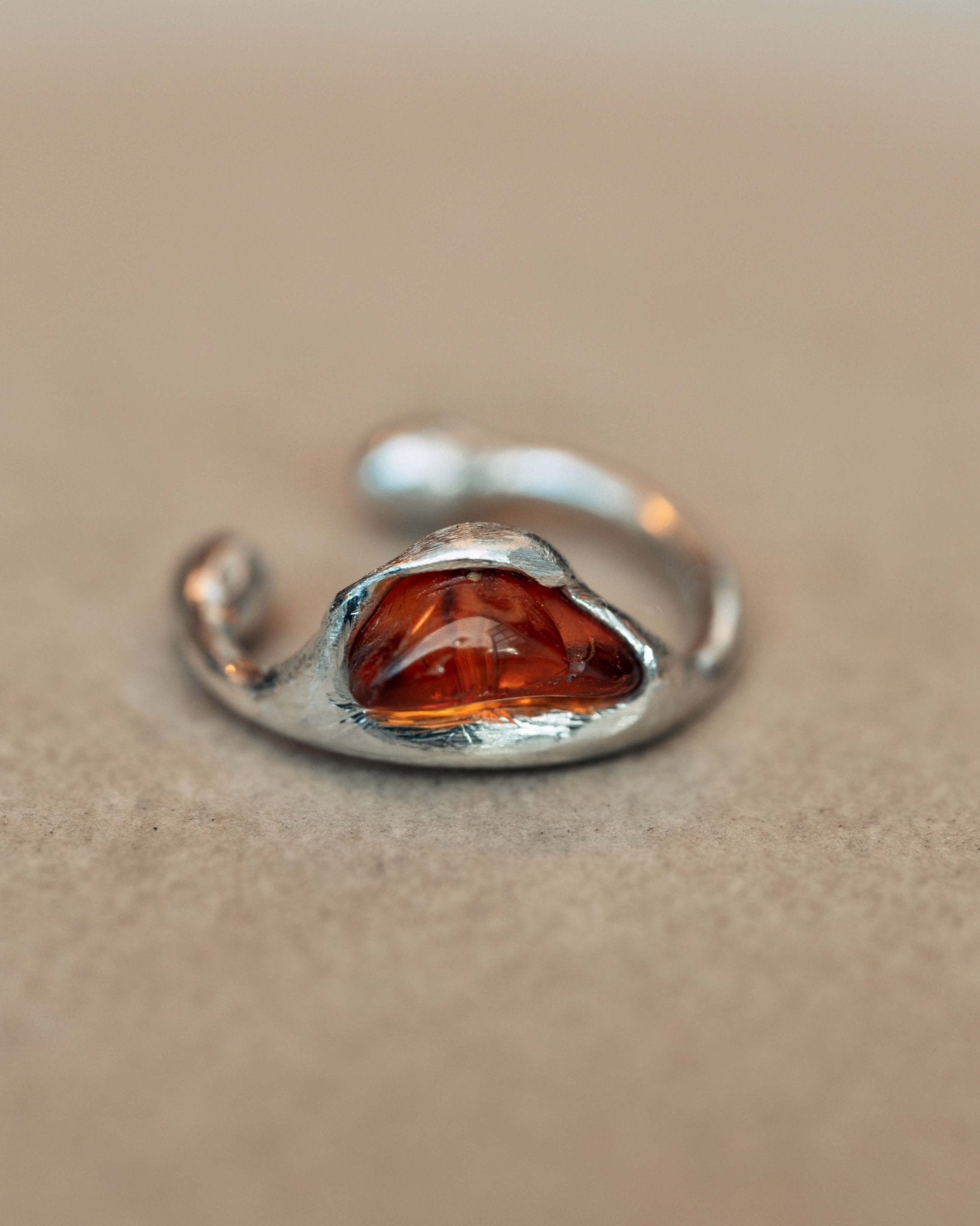 RHADI Earcuff Bernstein Nella & Sina