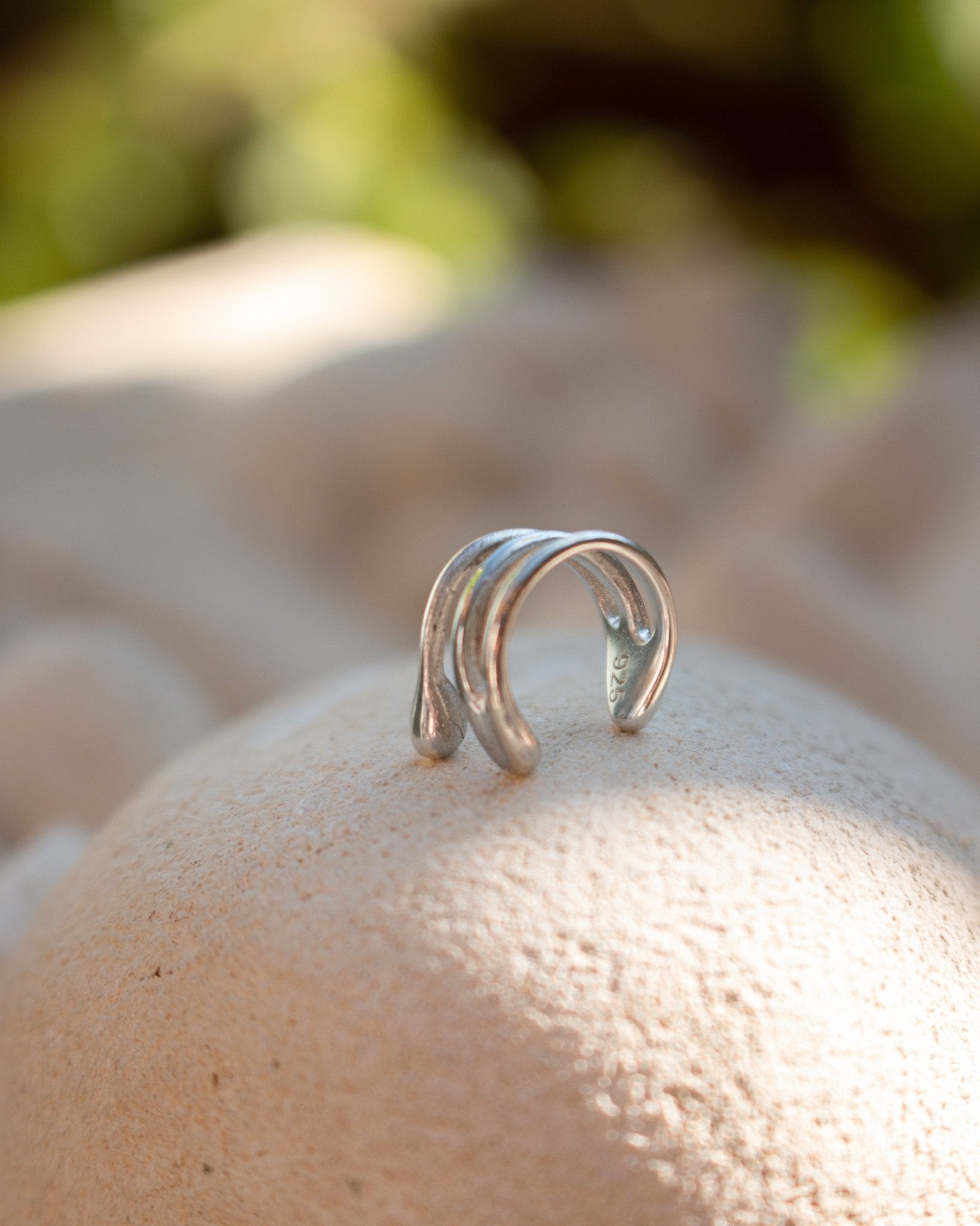 Sylvi Helix Earcuff Nella & Sina