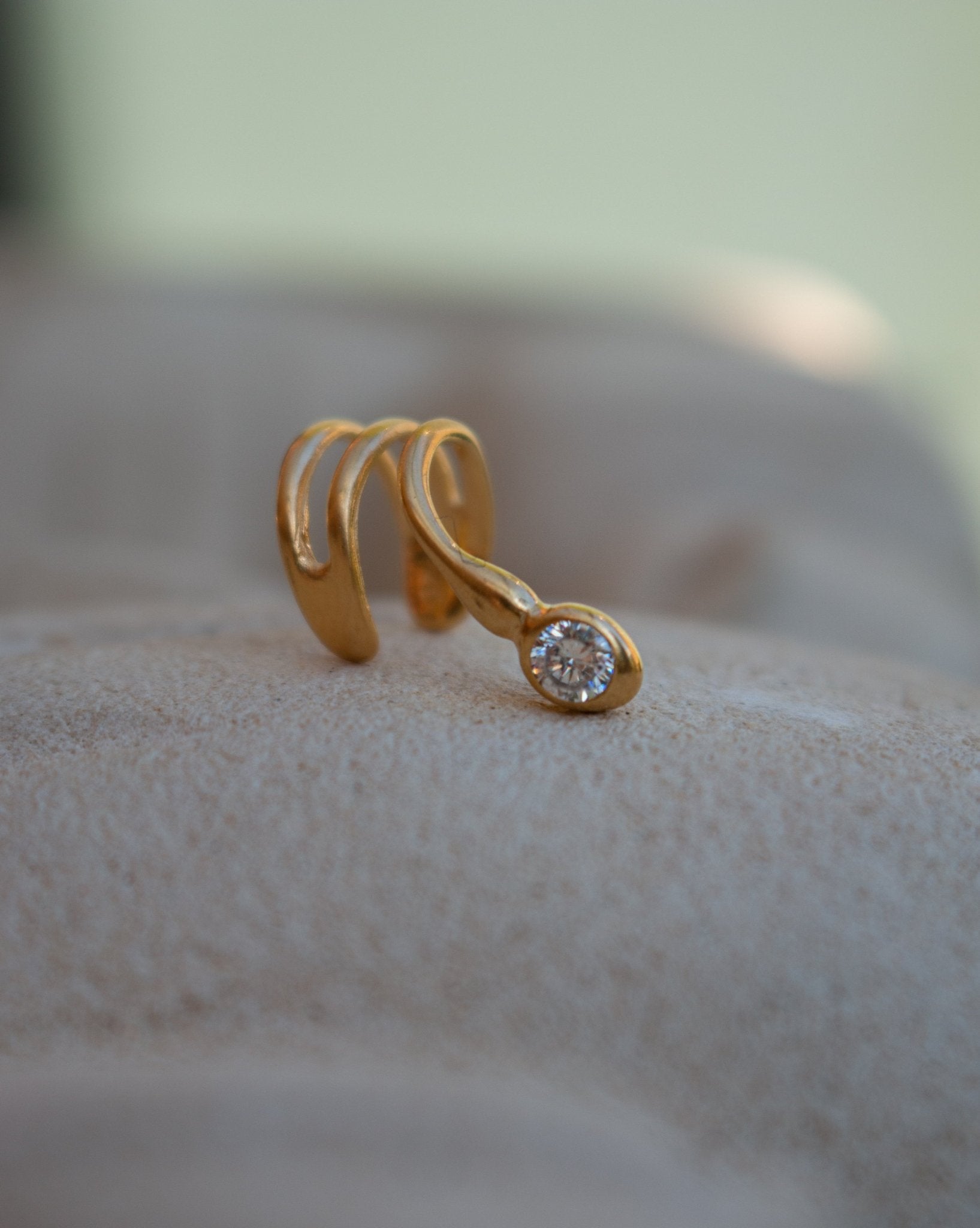 Helix Earcuff Sylvi mit Kristall Nella & Sina