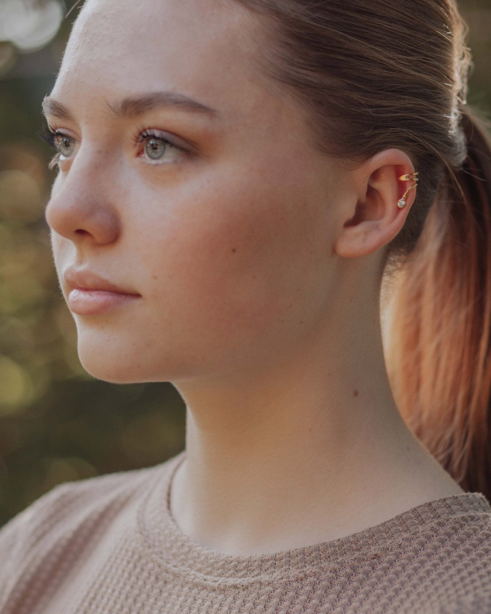 Helix Earcuff Sylvi mit Kristall Nella & Sina